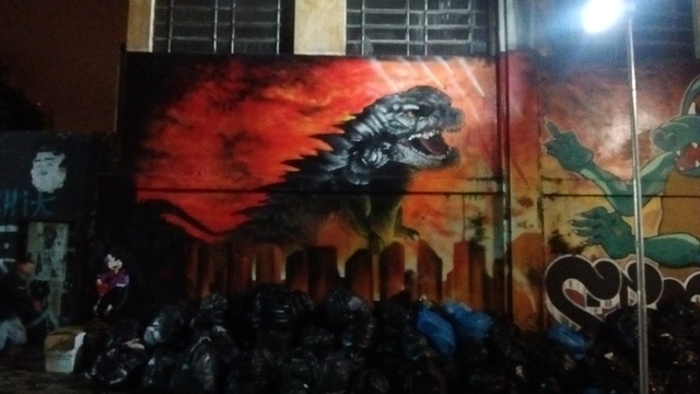 Barricadas contra Godzilla